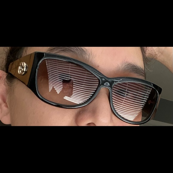 GUCCI Sunglass - Picture 16 of 16